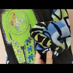 Модель 6108 Оригинальный свитшот трикотаж вязаный