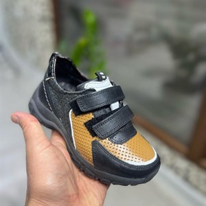 Натуральная кожа с ортопедический стелькой Цена 5000