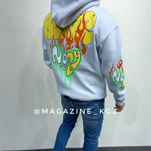 Здравствуйте Вы можете заказать у нас уличную одежду