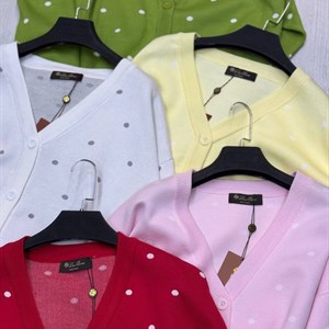 KAPSULA_BRAND — женская одежда в Бишкеке, точки продаж на рынке Дордой