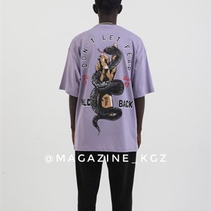 Здравствуйте Вы можете заказать у нас уличную одежду