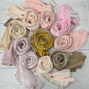 Купить стильные органза шарфы со стразами по доступной цене