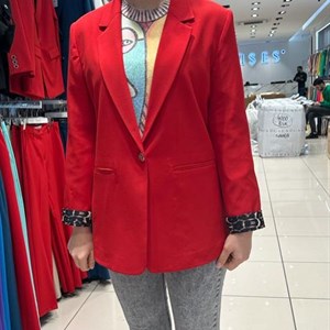 Шикарные пиджаки в наличии Турция Размеры 42 44 46