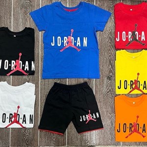  Новинки Футболки с шортиками  5 8 лет 200 сом  В