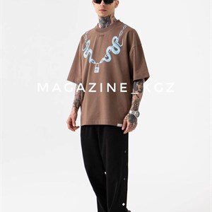 Здравствуйте Вы можете заказать у нас уличную одежду