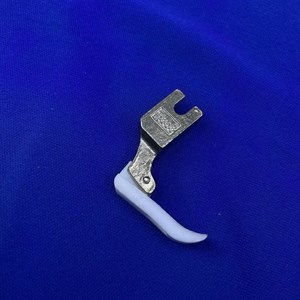 Лапка универсальная для замка Адрес Дордой 11 проход