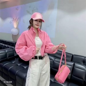 Летняя ветровка-пыльник UV50+ oversize — лёгкая защита от солнца, дышащая ткань