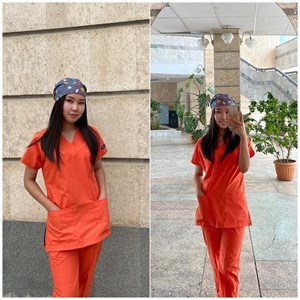 В НАЛИЧИИ Такой яркий костюм поднимает настроение