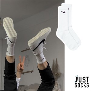 Высокие мужские спортивные носочки найк Комфортная