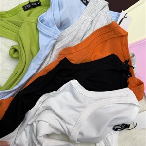 Майки-лапша в наличии под Zara, размер 42–48