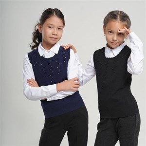 Стильные и модные школьные жилеты для девочек и подростков