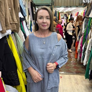 Двойка в наличии Платье рубашка Италия Цена 5 000