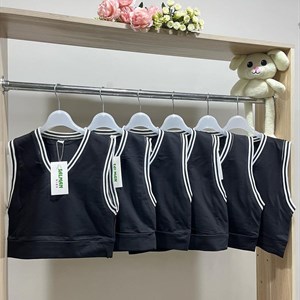 безрукавки размеры 32 42 ткань турецкая двухнитка