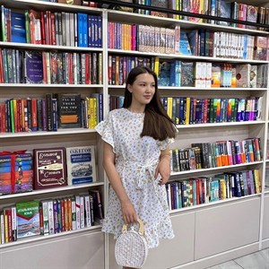 платье размеры s m l цена 1800 сом сумка цена 2800