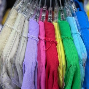 У вас магазин молодежной одежды Вы закупаетесь в Бишкеке