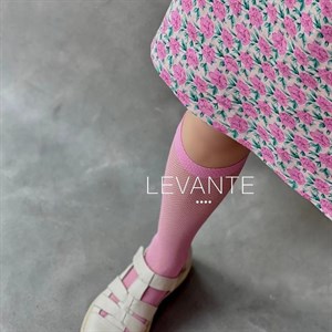 Цветные гольфы из сетки будьте в тренде будьте ярче