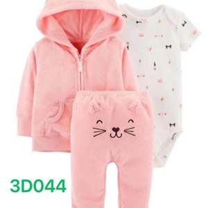 Тройка весна-лето от Carter's - идеальный выбор для вашего малыша!