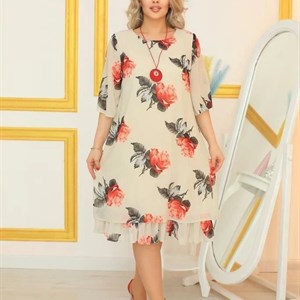 Роскошное платье на весну и лето Цвета айвари зелёный