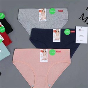 Кыргызстан Бишкек Рынок Кербен Дордой Нижнее белье