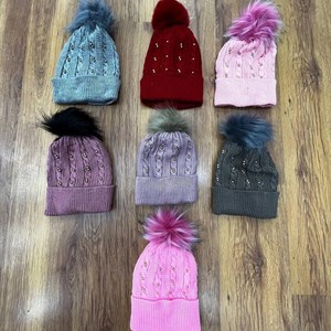 Шапка вязаная Производство Узбекистан Внутри с мехом