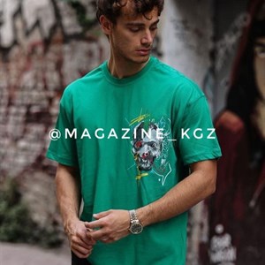 Здравствуйте Вы можете заказать у нас уличную одежду