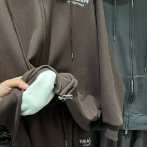 Женская одежда «Стандарт» — 2100 сом | KAPSULA_BRAND