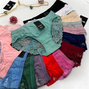 Кыргызстан Бишкек Рынок Кербен Дордой Нижнее белье