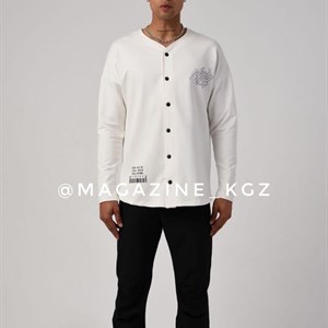 Здравствуйте Вы можете заказать у нас уличную одежду