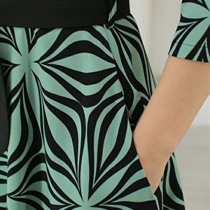 Деловое комбинированное платье Дина из ткани Барби