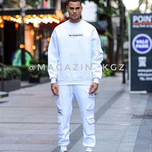 Здравствуйте Вы можете заказать у нас уличную одежду