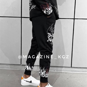 Здравствуйте Вы можете заказать у нас уличную одежду