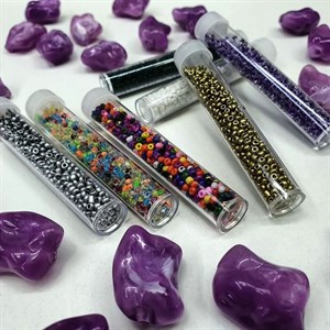 Свое знакомство с бисером можно начать с китайского