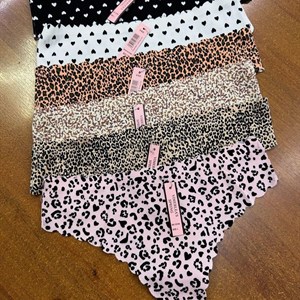 Качество и стиль: Нижнее белье оптом от Lanny Mode в Бишкеке