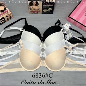 Кыргызстан Бишкек Рынок Кербен Дордой Нижнее белье