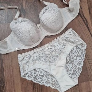 Прямые поставки Lanny WeiyeSi Люся Anttifu UmaiEstilo