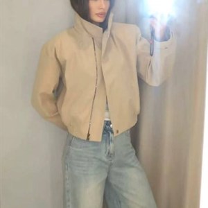 Женская куртка Zara оптом из Гуанчжоу — размер M–L