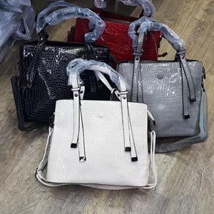 Джунхай рынок Проход 2 кон 190 996 779 76 0777 996