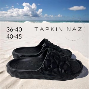  Более 20ти лет занимаемся продажами домашних тапочек