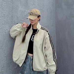 Женская ветровка Sport Chic оверсайз — стильная куртка от ветра