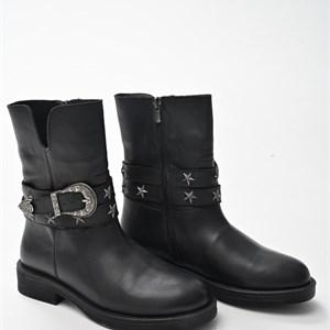 Ботинки из натуральной кожи на меху | Комфорт и стиль