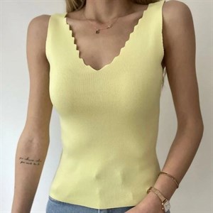 Мега крутые топы на лето     Хит продаж Цена 650с