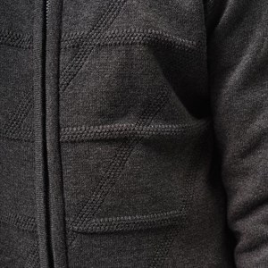 Школьные кофты для мальчиков 2022 года вы подберете