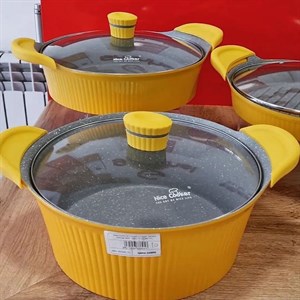 В наличии яркая серия посуды Nice Cooker раскрасит