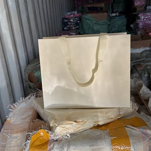 Крафтовые и полиэтиленовые пакеты оптом | Доставка по СНГ