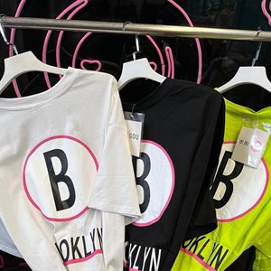 В наличии стильные качественные футболки Oversize