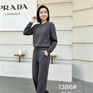 Спортивный костюм-двойка оптом и в розницу — размеры L/XL, 2XL