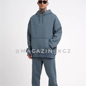 Здравствуйте Вы можете заказать у нас уличную одежду