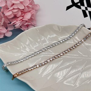 Теннисные браслеты - стиль и элегантность для вашего образа