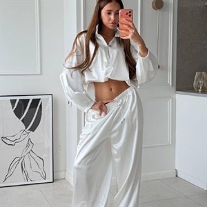 Спортивный костюм оптом из Гуанчжоу, стандартный размер — 1200 сом