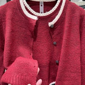 KAPSULA_BRAND — женская одежда на рынке Дордой в Бишкеке